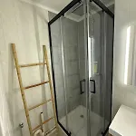Le Duplex-5p-2 Rooms- Free Parking Lägenhet